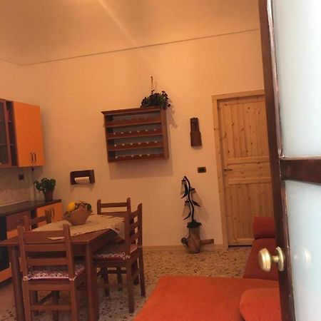 La Casa Di Vincenzo Apartment Сиракуза Екстериор снимка